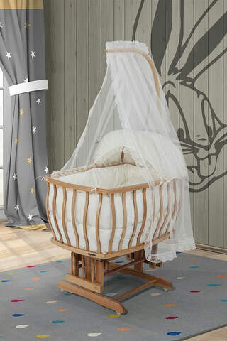 Natural Basket Crib