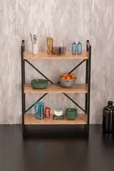 3 Regal Dresuar