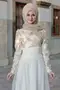 Ecru Farbe Nadide Abendkleid