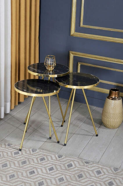 Set da 3 tavolini a incastro con gamba in metallo dorato Bendir