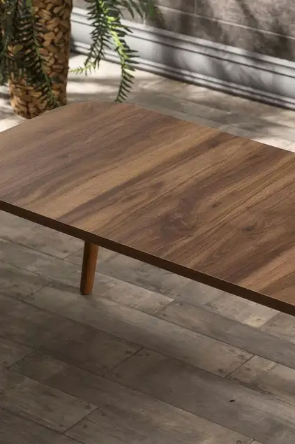 Satz- und Mitteltisch-Set aus Holz Kr, gedrechselt Nussbaum
