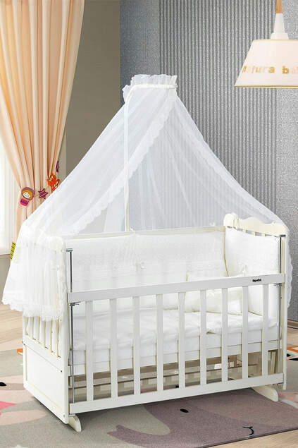 White Mother's Side Crib Bedstead