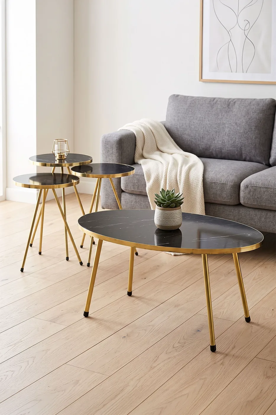 Ensemble de tables basses et gigognes ovales pieds en métal doré - doré Bendir