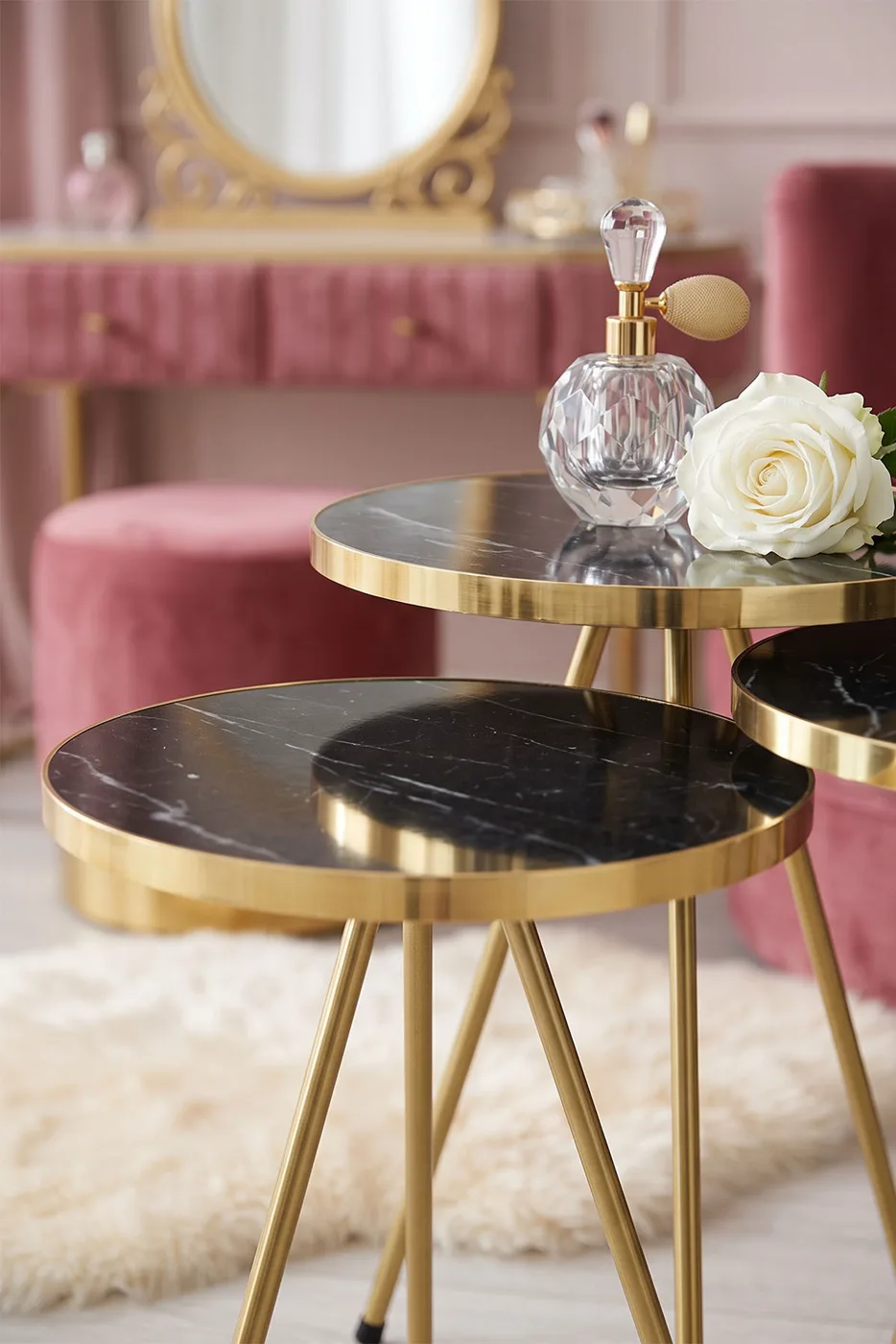 Round Nesting Table Set Gold Metal Legs - Gold 2