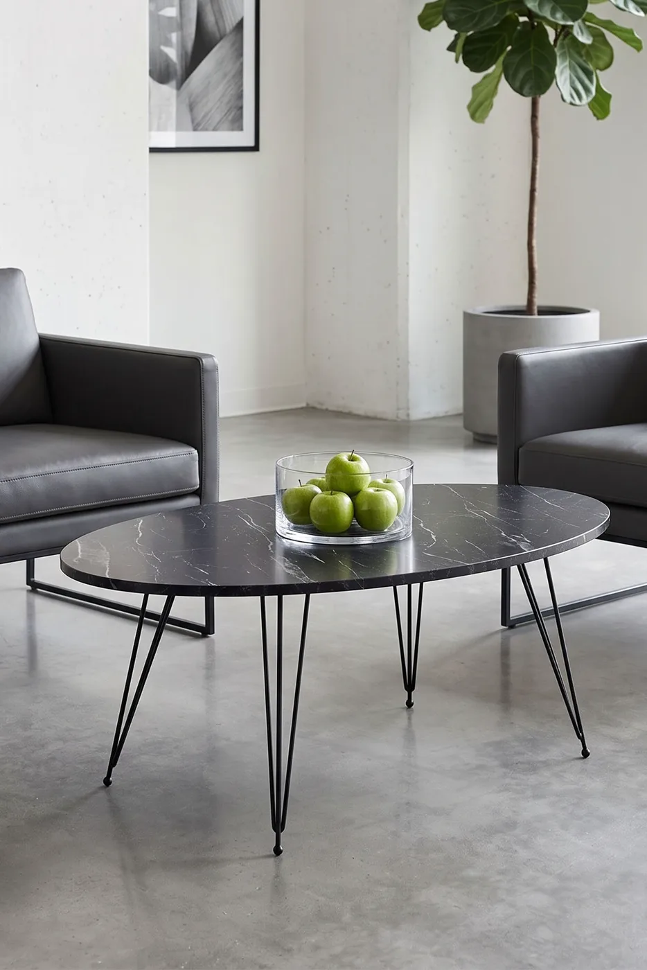 Table basse ovale à pieds en fil - effet marbre noir