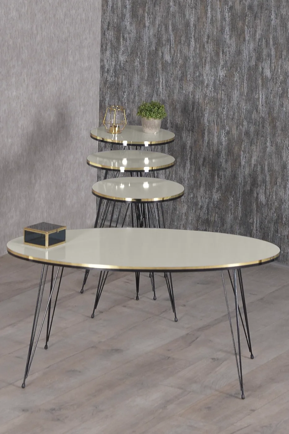 Black Wire Leg Oval 4-Piece Table Set - Cream