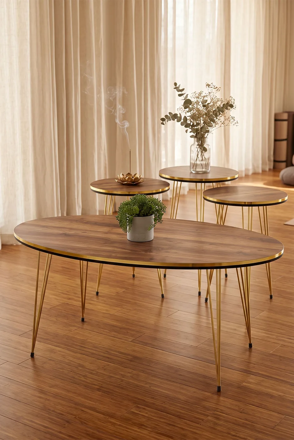Ensemble de tables rondes 4 pièces à pieds filaires dorés - noyer