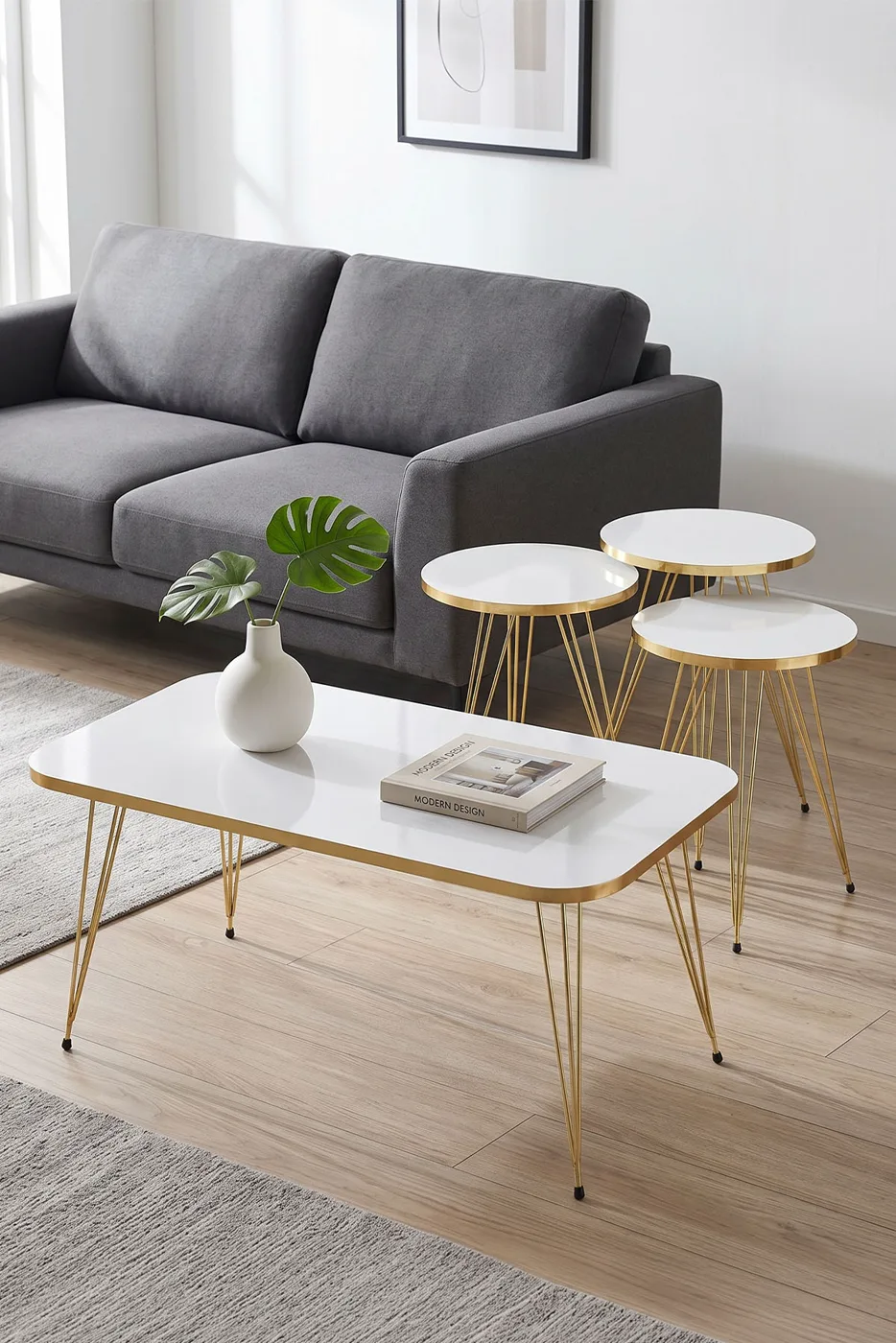 Round 4-Piece Table Set Gold Wire Legs - White