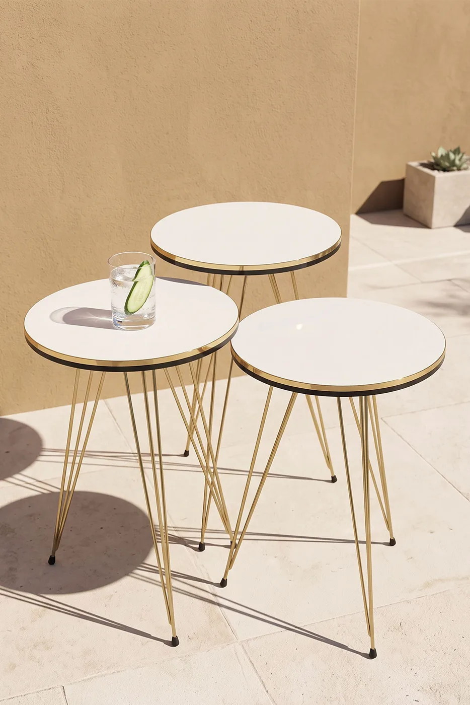 Round Nesting Table Set Gold Wire Legs - White