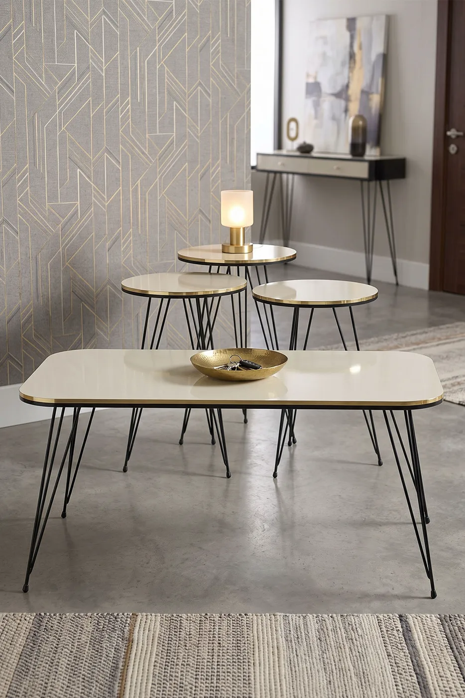 Black Wire Leg Rectangular 4-Piece Table Set - Cream