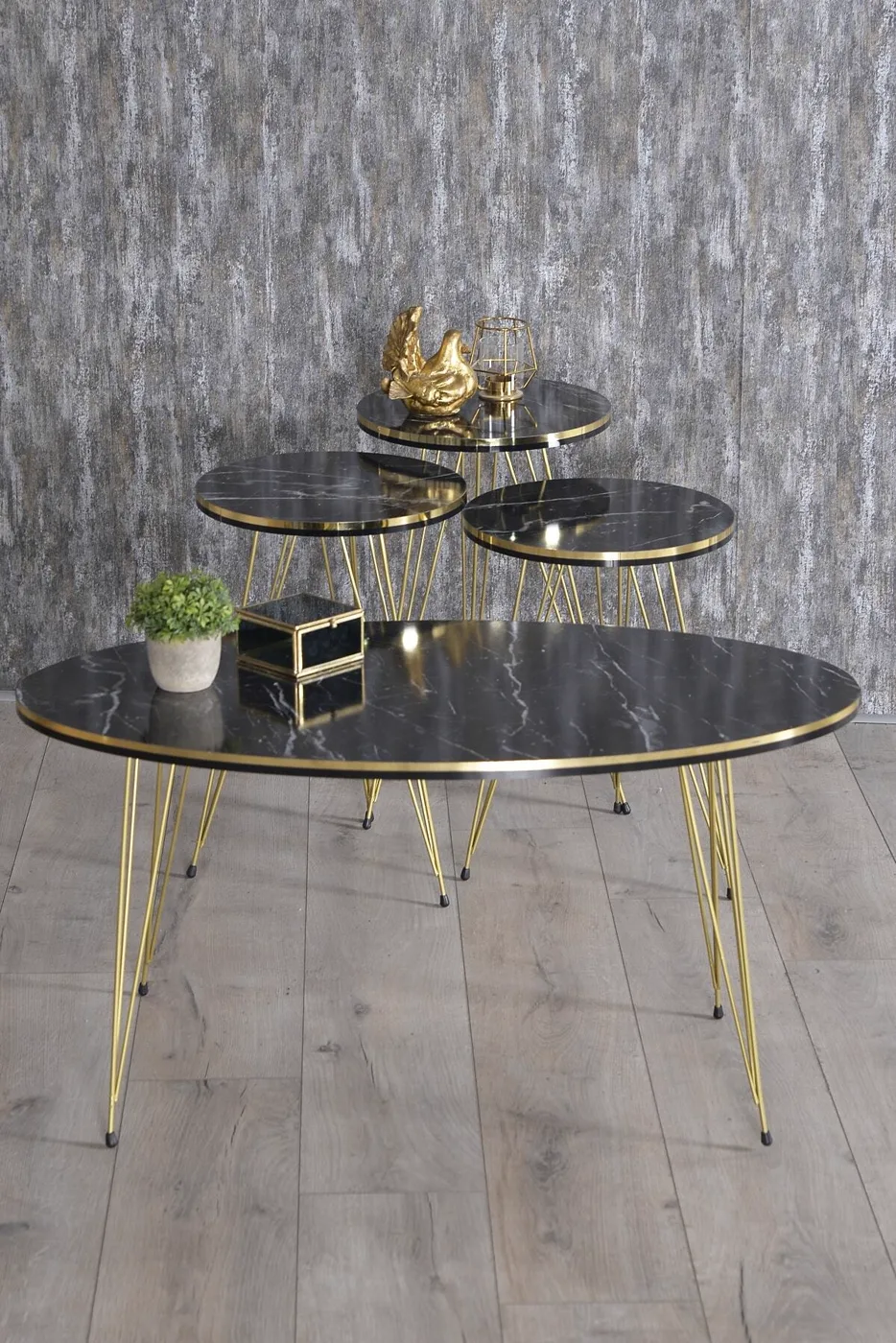 Round 4-Piece Table Set Gold Wire Legs - Black Marble Effect