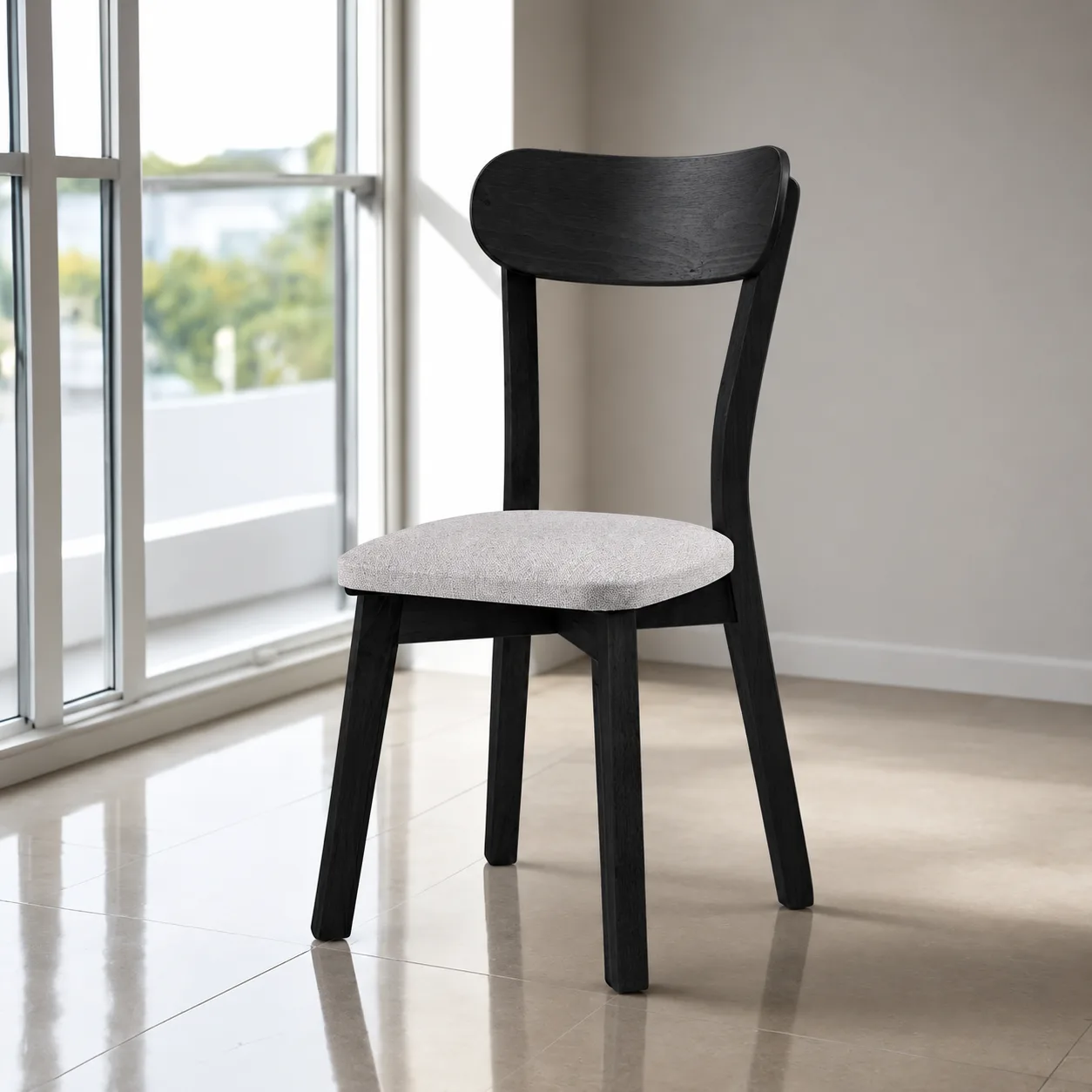 Izmir Chair Black HDR1329