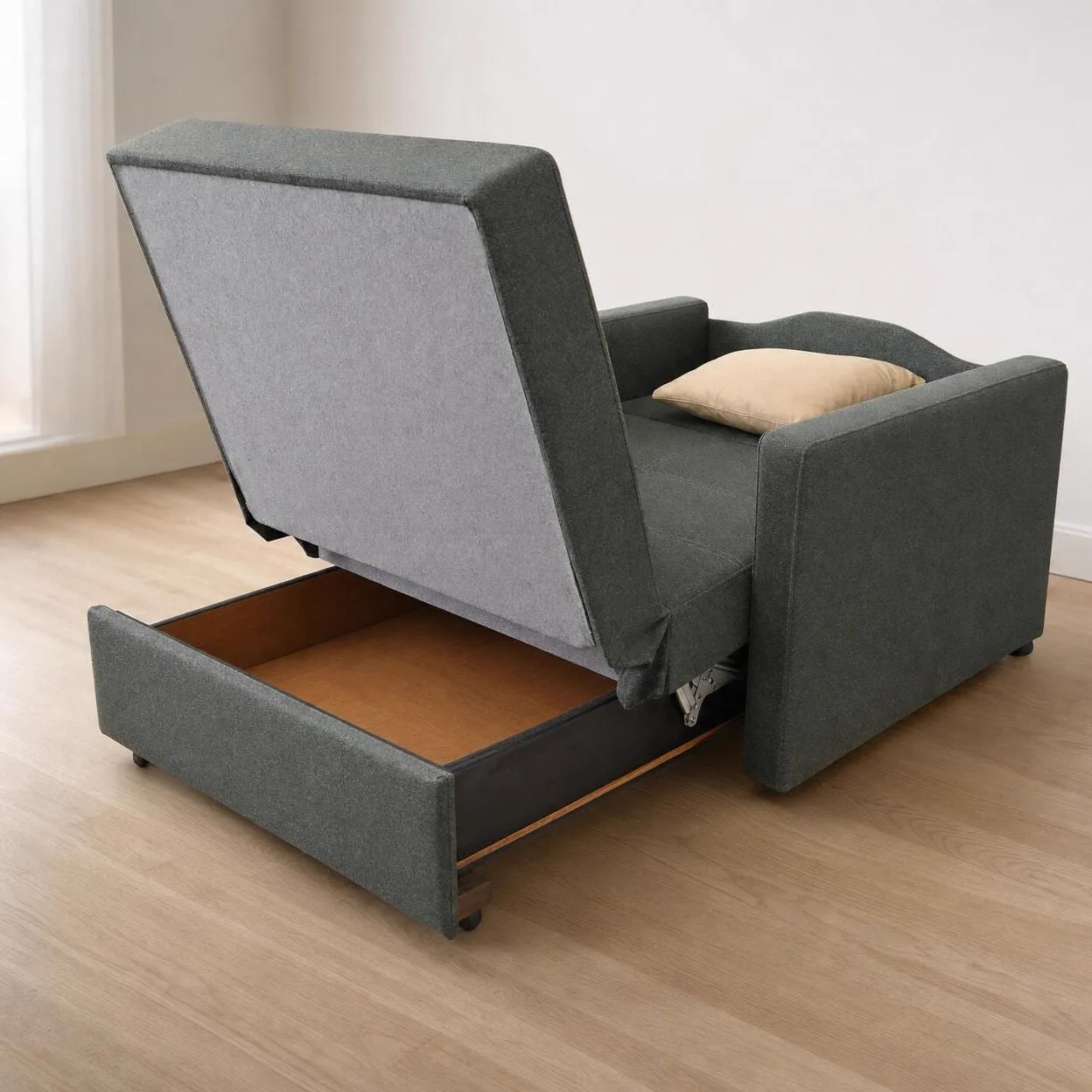 MD Suryat Armchair MDN110