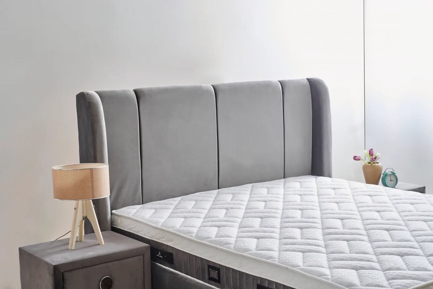 London 180x200 Double Divan Base, Headboard Set CP1431