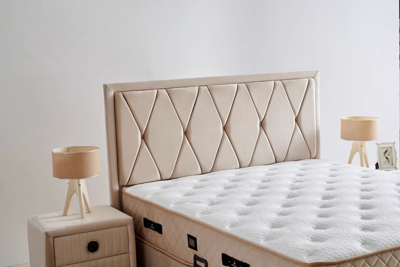Lozan Plus 90x200 Single Divan Base, Headboard Set CP1432