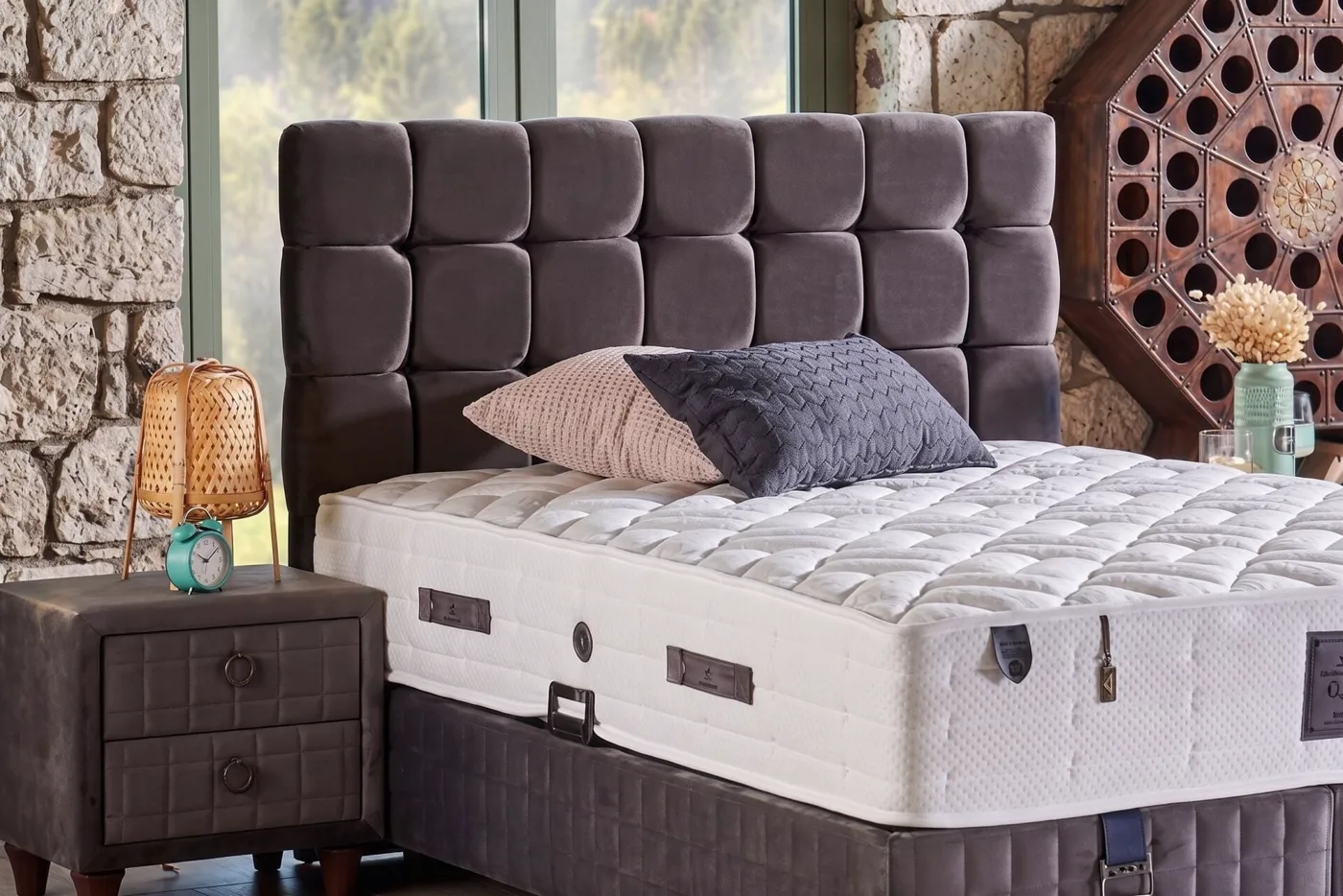 Perra 140x200 Double Divan Base, Headboard Set CP1425