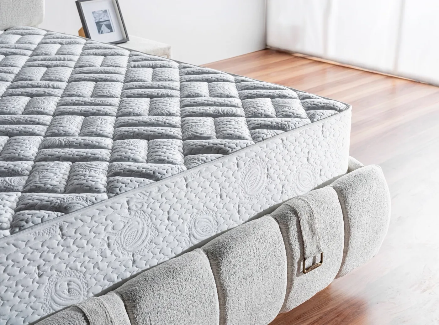 Art Bed 200x200 Double Mattress, Divan Base, Headboard Set CP1004