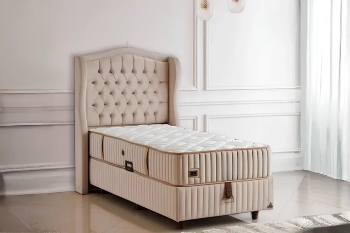 Regina 90x200 Single Mattress, Divan Base, Headboard Set CP1036