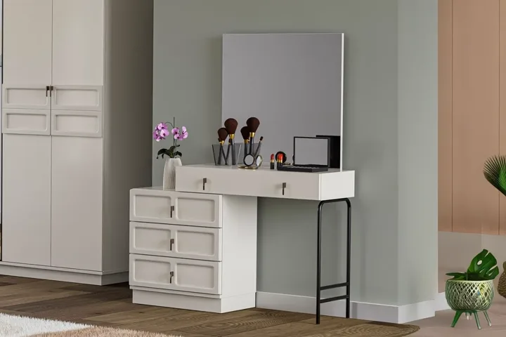 Lotus Chest of Drawers - Sandstone TN0192