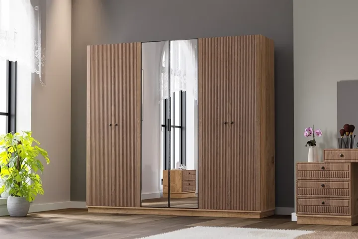 Defne Wardrobe - Atlantic Pine / Walnut TN0147