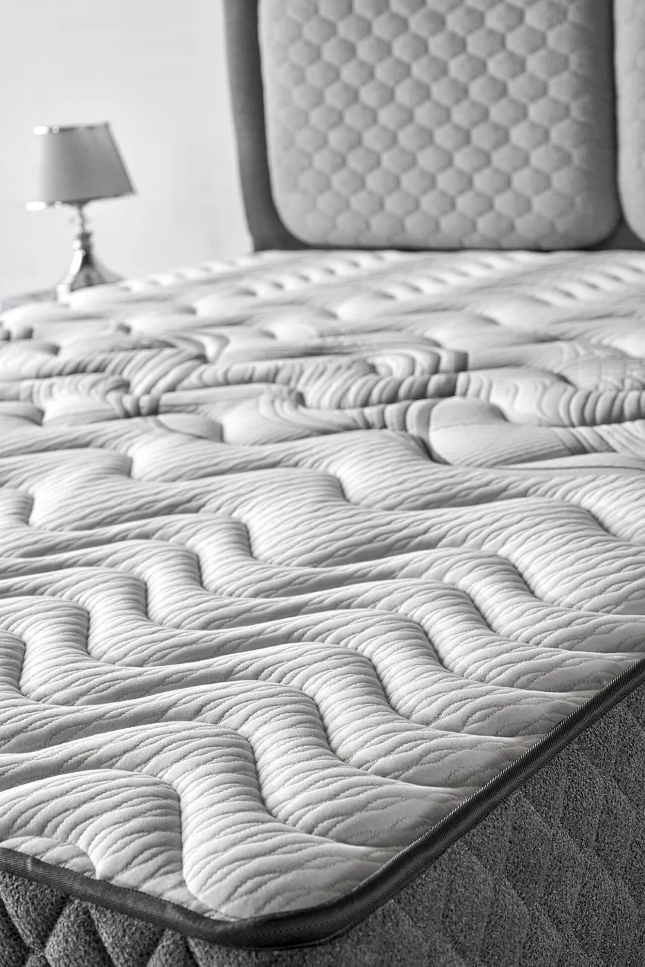 Ensemble matelas 2 places 160x200, sommier et tête de lit Bella
