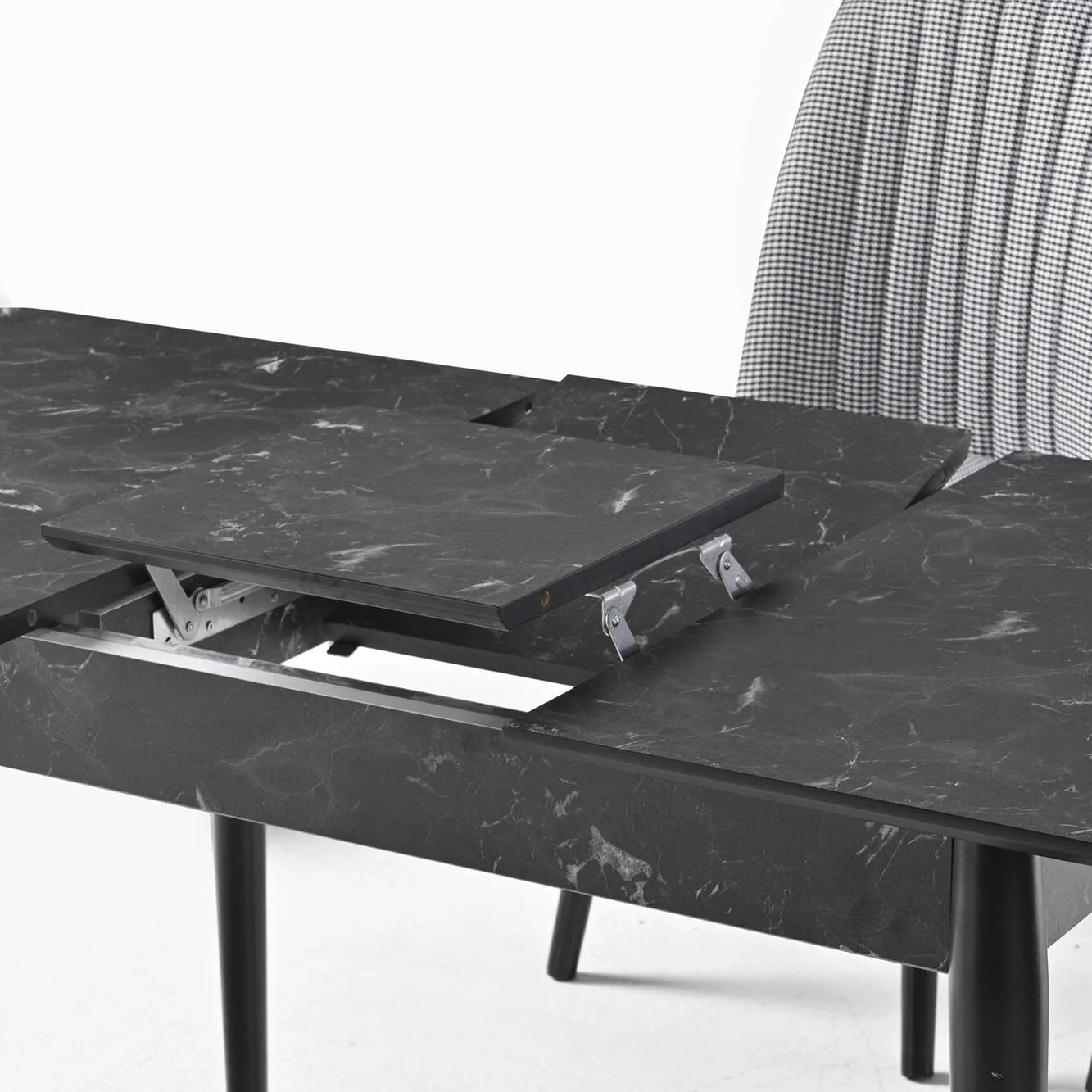 Table & Chair Set GKR1032