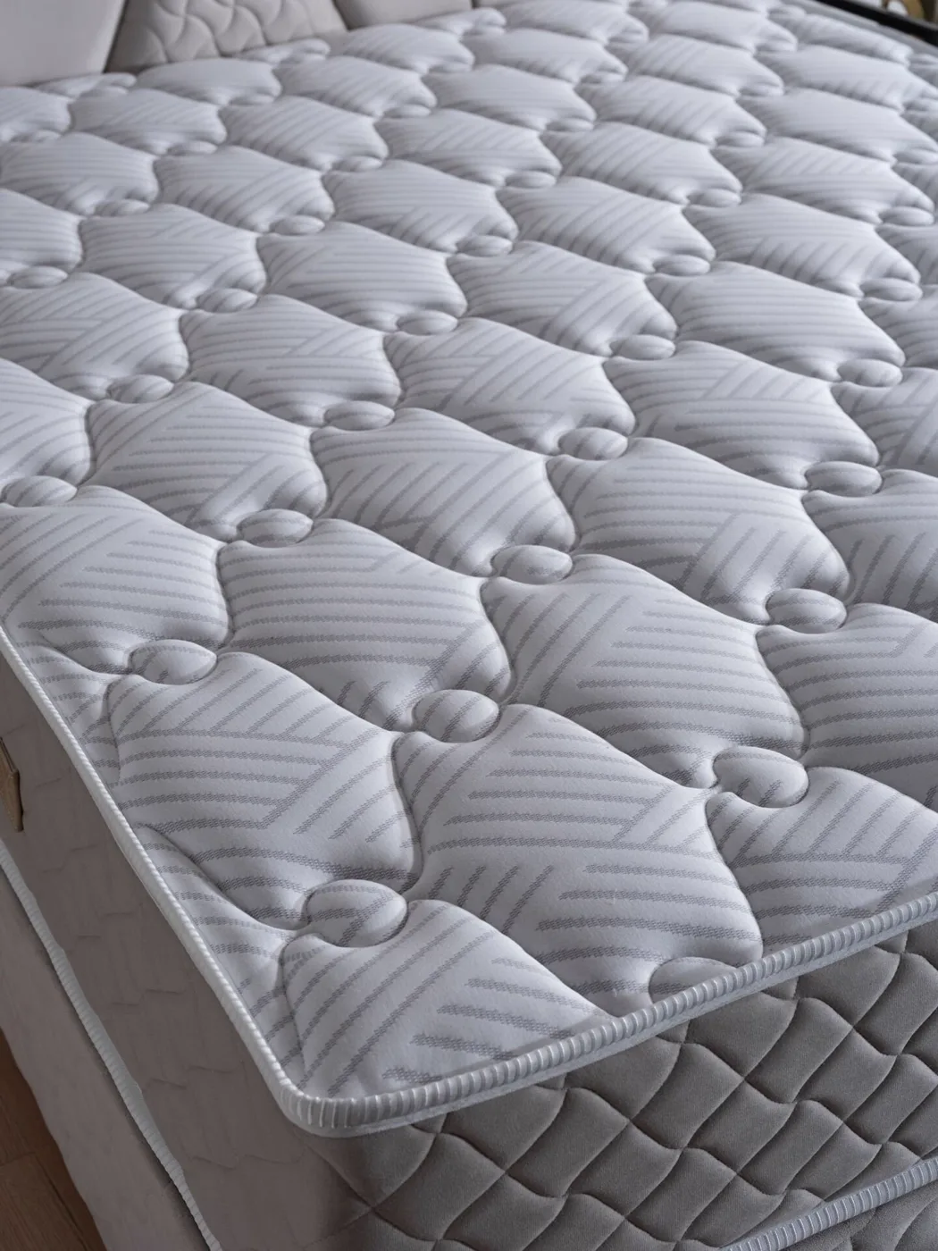 Kiamond Grey 160x200 Double Mattress MBL1121