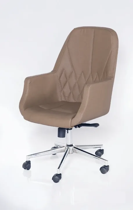 Valeri Staff Chair FSM1238