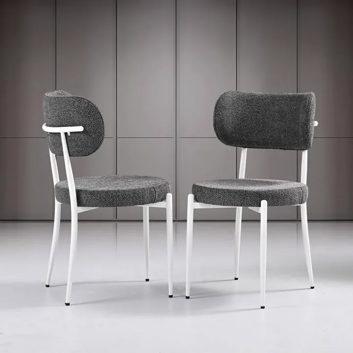 Atlas White Chair HDR1301