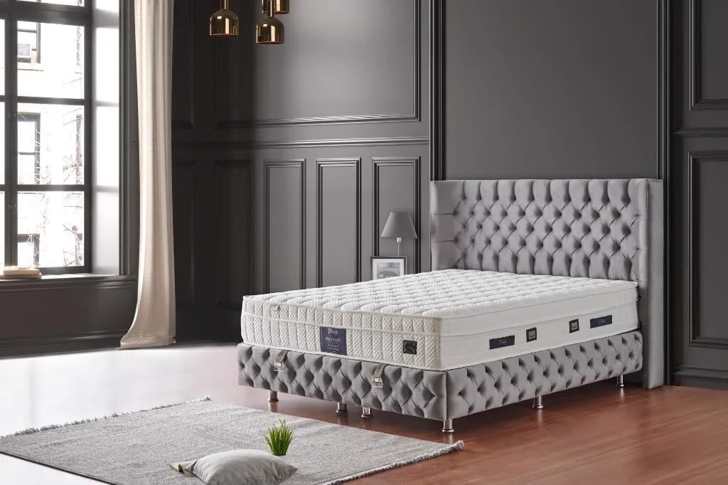 Arena 140x190 Double Divan Base & Headboard Set MBL1404