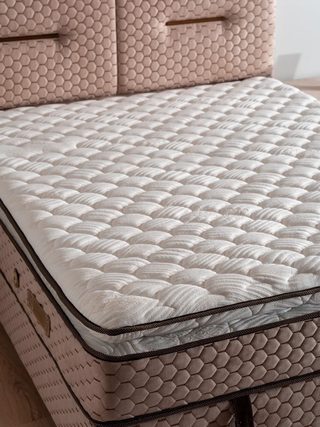 Lotus 140x190 Double Mattress MBL1106