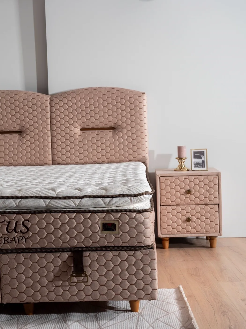 Lotus 140x200 Double Mattress, Divan Base & Headboard Set MBL1006