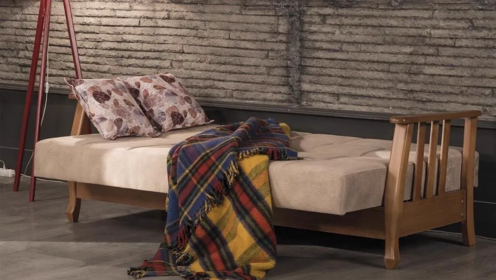 Karya 2 Scandinavian Sofa MDN105B