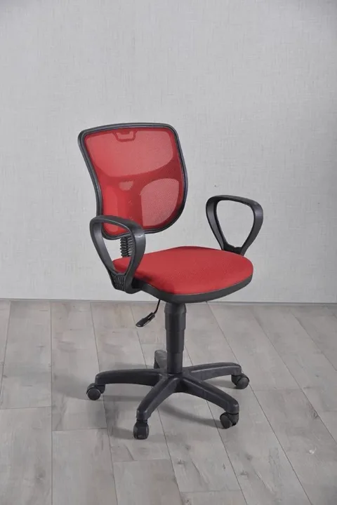 MD Rio Executive Chair Red U863