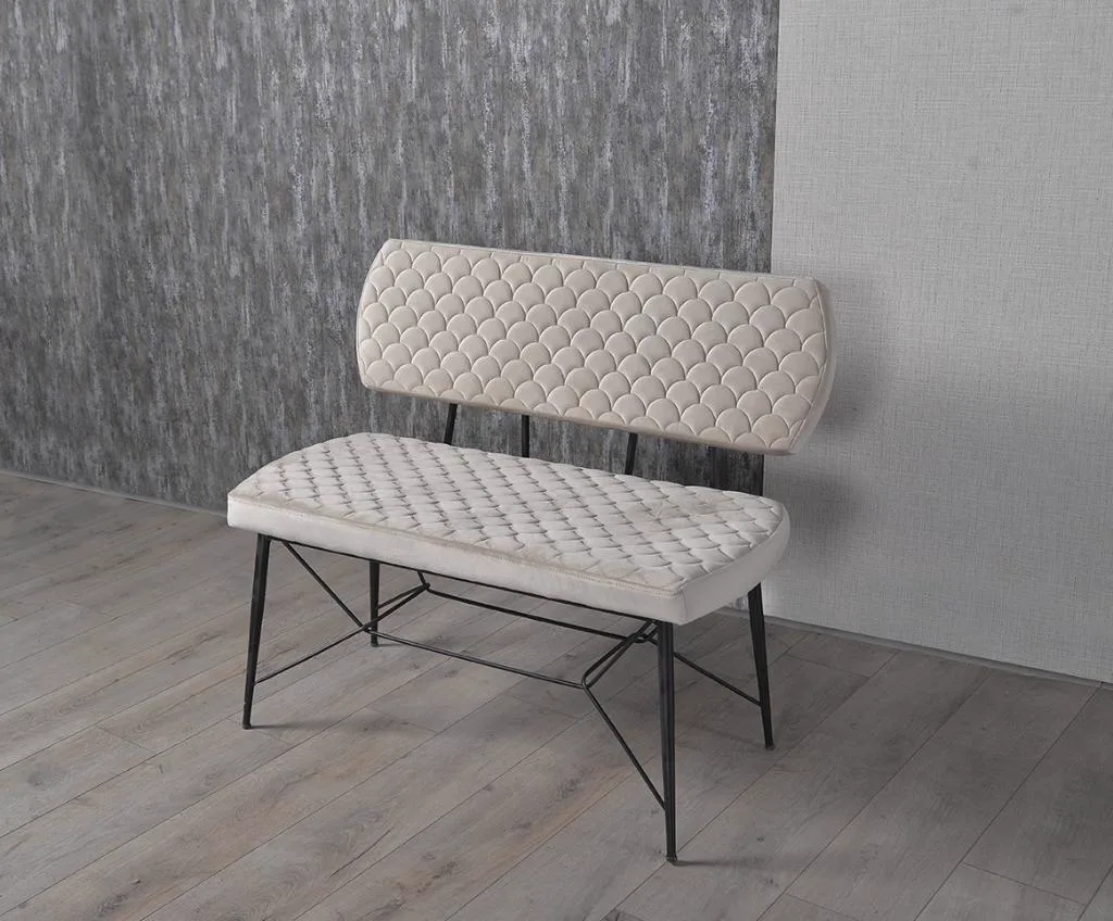 MD Quilted Backed Bench Cream U187
