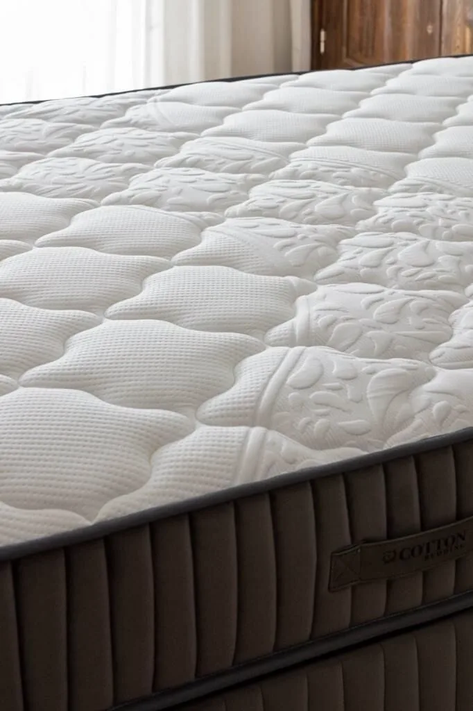 MD Vita 120x200 Single Mattress, Divan Base, Headboard Set CB1111