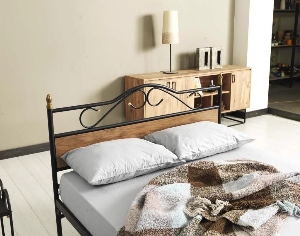 Bitez Metal Bedstead 180x200 ARM084 Black + Walnut